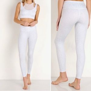 NWT Varley Crenshaw Legging Tight White Snake White Grey Python Animal Print